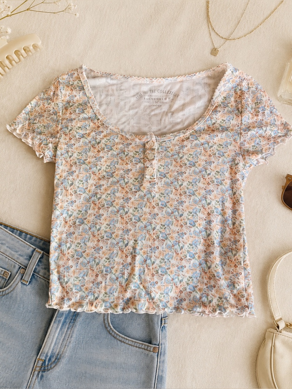 Aeropostale Floral Ribbed Cropped Button Tee NWOT Sz M